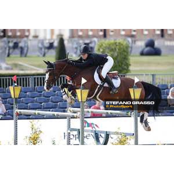 LGCT of London - Class 4 - Victoria Gulliksen (NOR) on Viego Les Hauts - London, Royal Hospital Chelsea, 3 August 2018 - ph.Stefano Grasso/LGCT