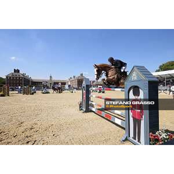 LGCT of London - Class 4 - Roger Yves Bost (FRA) on Casteforbes Vladimir - London, Royal Hospital Chelsea, 3 August 2018 - ph.Mario Grassia/LGCT