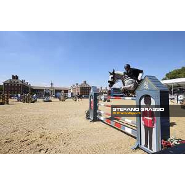 LGCT of London - Class 4 - Shane Sweetnam (IRL) on Indra van de Oude Heihoef - London, Royal Hospital Chelsea, 3 August 2018 - ph.Mario Grassia/LGCT