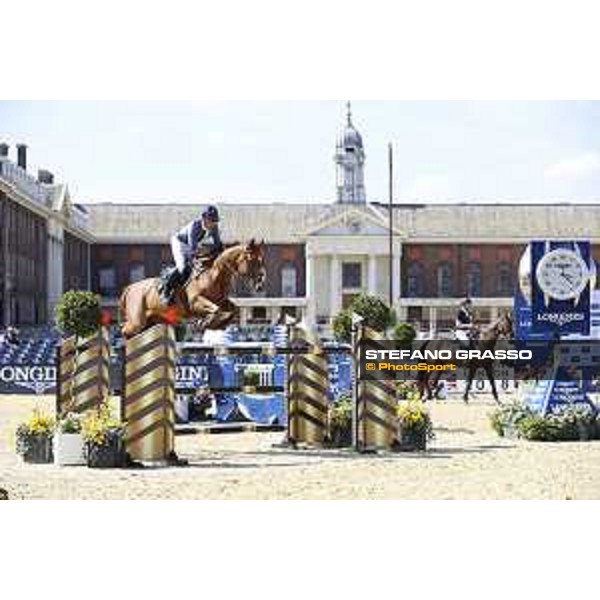 LGCT of London - Class 4 - Julien Epaillard (FRA) on Usual Suspect d?Auge - London, Royal Hospital Chelsea, 3 August 2018 - ph.Mario Grassia/LGCT