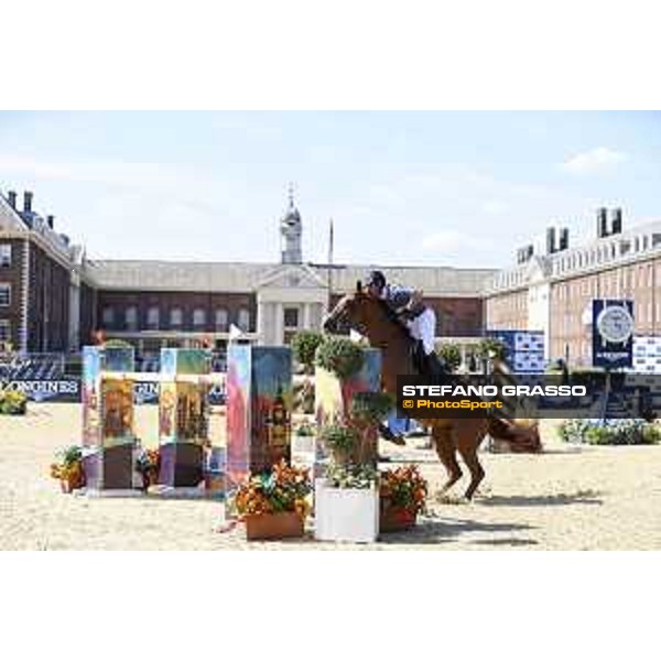 LGCT of London - Class 4 - Julien Epaillard (FRA) on Usual Suspect d?Auge - London, Royal Hospital Chelsea, 3 August 2018 - ph.Mario Grassia/LGCT