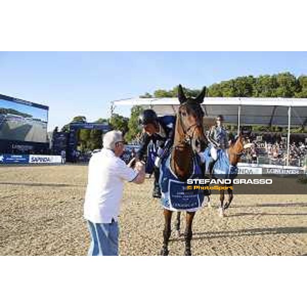 LGCT of London - Prize giving ceremony - Scott Brash (GBR), Lord Harris - London, Royal Hospital Chelsea, 4 August 2018 - ph.Stefano Grasso/LGCT
