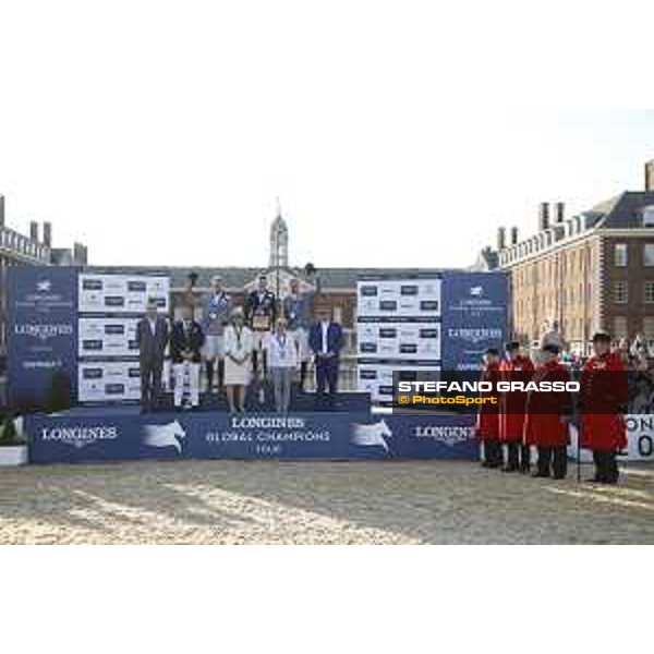 LGCT of London - Prize giving ceremony - The podium: 1st Scott Brash (GBR), 2nd Peder Fredricson (SWE) and 3rd Ludger Beerbaum (GER). Lars Windhorst, Maxim de Turckheim, Lady Harris and Kirkham, Jan Tops - London, Royal Hospital Chelsea, 4 August 2018 - ph.Stefano Grasso/LGCT