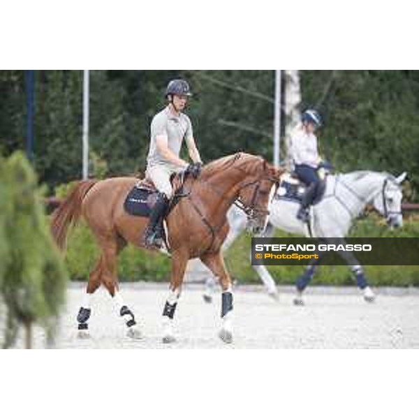 LGCT of Valkenswaard - Warm up - Harrie Smolders (NED) on Emerald - Valkenswaard, Stal Tops, 9 August 2018 - ph.Stefano Grasso/LGCT