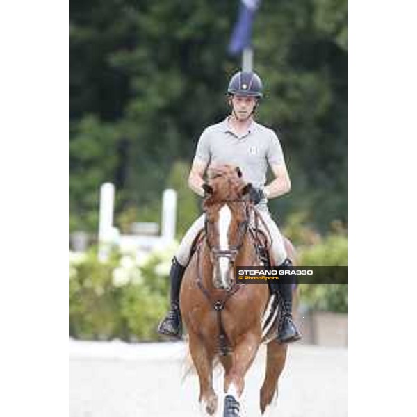 LGCT of Valkenswaard - Warm up - Harrie Smolders (NED) on Emerald - Valkenswaard, Stal Tops, 9 August 2018 - ph.Stefano Grasso/LGCT