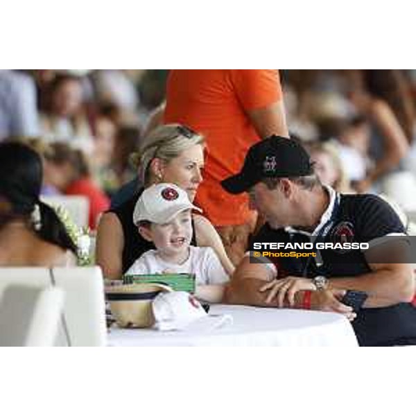 LGCT of London - People - Cian O\'Connor (IRL) and family - London, Royal Hospital Chelsea, 4 August 2018 - ph.Mario Grassia/LGCT