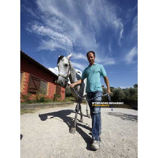 a groom with his horse during the veterinary visit for the horses of Palio di Siena loc. Il Ceppo, Siena, 8th august 2008 ph. Stefano Grasso