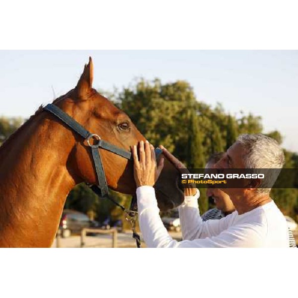 Giˆ del Menir during veterinary visit for the horses of Palio di Siena loc. Il Ceppo, Siena, 8th august 2008 ph. Stefano Grasso