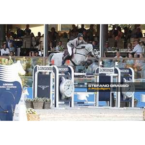 LGCT of Valkenswaard - Grand Prix - Nicola Philippaerts (BEL) on H&M Harley v. Bisschop - Valkenswaard, Stal Tops, 11 August 2018 - ph.Stefano Grasso/LGCT