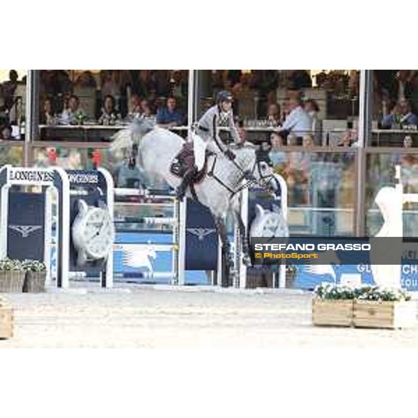 LGCT of Valkenswaard - Grand Prix - Nicola Philippaerts (BEL) on H&M Harley v. Bisschop - Valkenswaard, Stal Tops, 11 August 2018 - ph.Stefano Grasso/LGCT