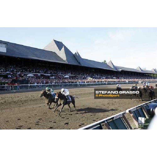 Garrett Gomez on Colonel John (inside) wins the 139th running of the Travers presented by Shadwell Farm, beating Robby Albarado on Mambo in Seattle Saratoga, 23rd august 2008 ph. Stefano Grasso