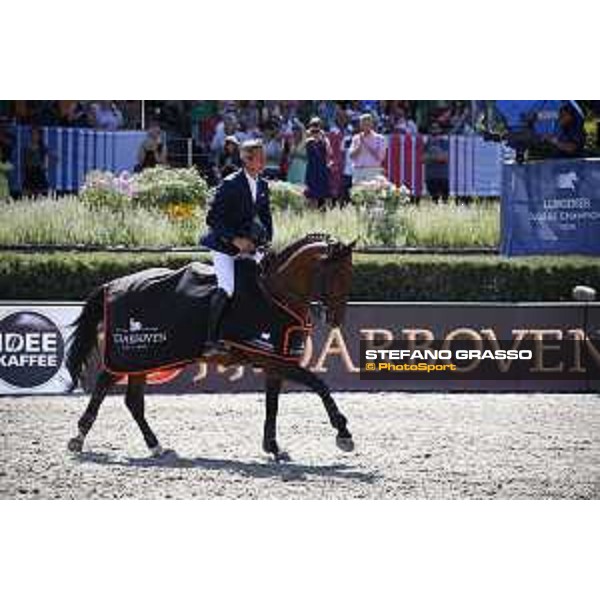 LGCT of Berlin - Class 5 - Prize giving ceremony - Julien Epaillard (FRA) on Safari D\'Auge - Berlin, Sommergarten, 29 July 2018 - ph.Stefano Grasso/LGCT
