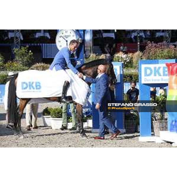 LGCT of Berlin - Class 6 - Prize giving ceremony - Christian Ahlmann (GER) on Ailina - Berlin, Sommergarten, 29 July 2018 - ph.Stefano Grasso/LGCT