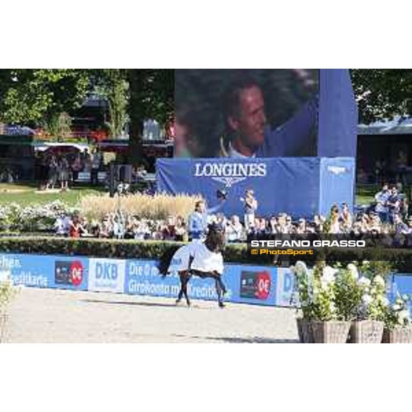 LGCT of Berlin - Class 6 - Prize giving ceremony - Christian Ahlmann (GER) on Ailina - Berlin, Sommergarten, 29 July 2018 - ph.Stefano Grasso/LGCT
