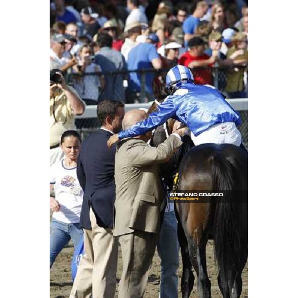Alan Garcia exulting on Skakis after winning the 50th running of The Bernard Baruch Saratoga, 23rd august 2008 ph. Stefano Grasso