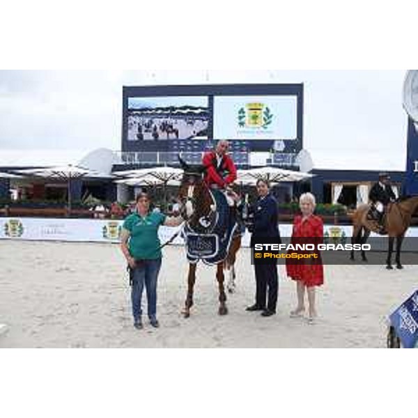 LGCT of St Tropez -Amateur riders - Prize giving - Sheikh Samir Mirdad - St Tropez, Ramatulle beach - 31 May 2018 - ph.Stefano Grasso/LGCT
