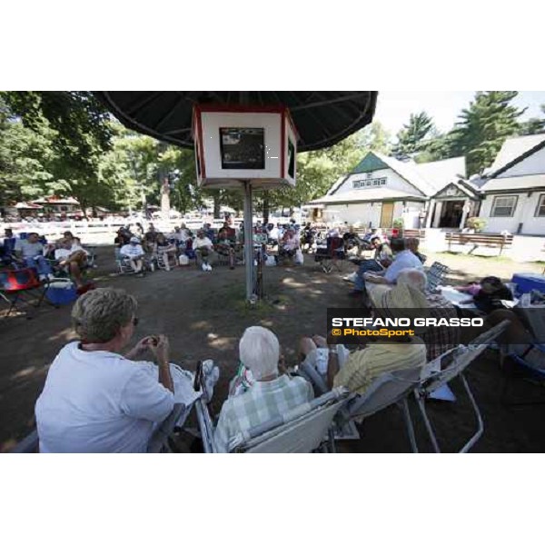 racegoers at Saratoga racetrack Saratoga, 22nd august 2008 ph. Stefano Grasso