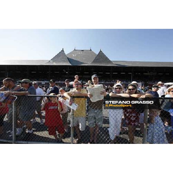 racegoers at Saratoga racetrack Saratoga, 22nd august 2008 ph. Stefano Grasso