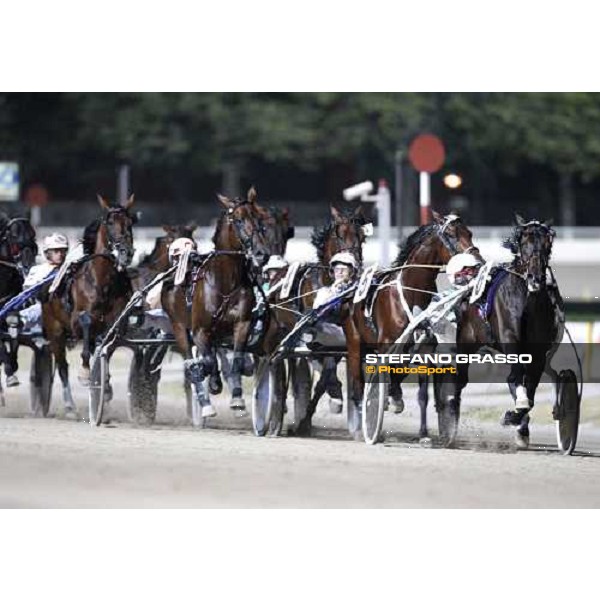 Enrico Bellei with Ghiaccio del Nord leads the group in the 1st heat of Campionato Europeo 2008, followed by Gambling Bi and Esy West Cesena, 6th september 2008 ph. Stefano Grasso