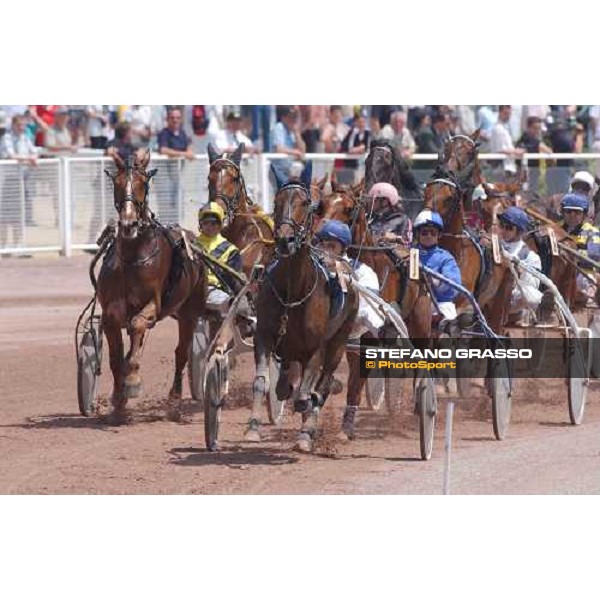  Grand National du Trot- Hippodrome de Bellevue-La-Foret Laval 9th june 2004 ph.Stefano Grasso