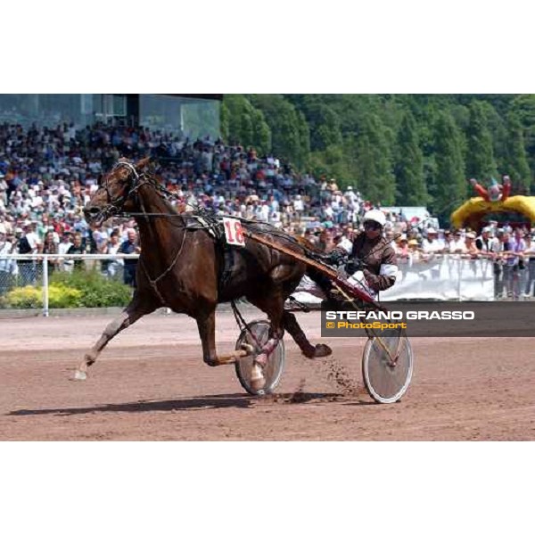 Jean Michel Bazire with General du Lupin wins Prix Paris Turf -Grand Prix de La Ville de LAval Laval 9th june 2004 ph. Stefano Grasso