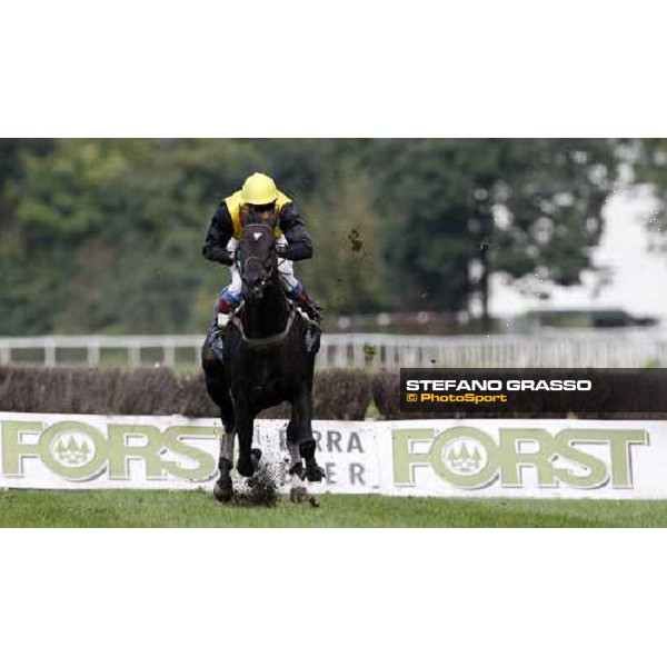 Raffaele Romano on Fatal Mac wins the 64¡ Premio delle Nazioni - Mem. M.Rocca Merano Maia, 26th sept. 2008 ph. Stefano Grasso