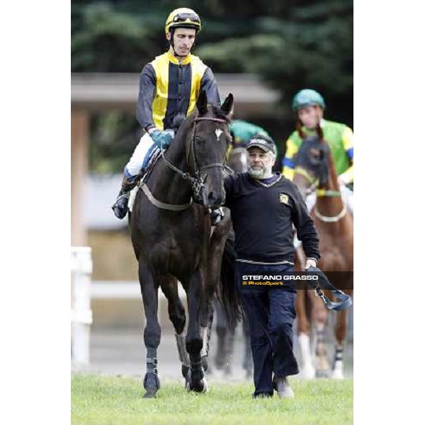 Raffaele Romano on Fatal Mac enters the track before winning the 64¡ Premio delle Nazioni - Mem. M. Rocca Merano Maia, 26th sept. 2008 ph. Stefano Grasso