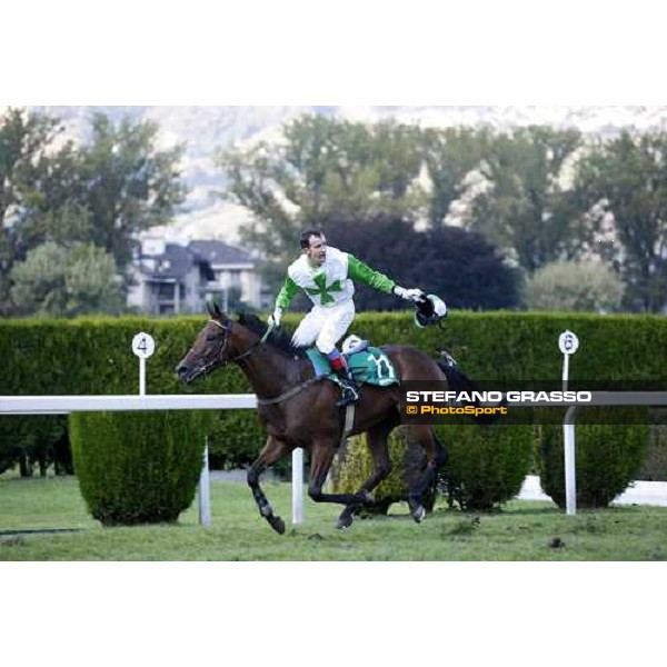 Raffaele Romano on Sharstar wins the 69.¡ Gran Premio Merano Forst Merano, 28th sep. 2008 ph. Stefano Grasso