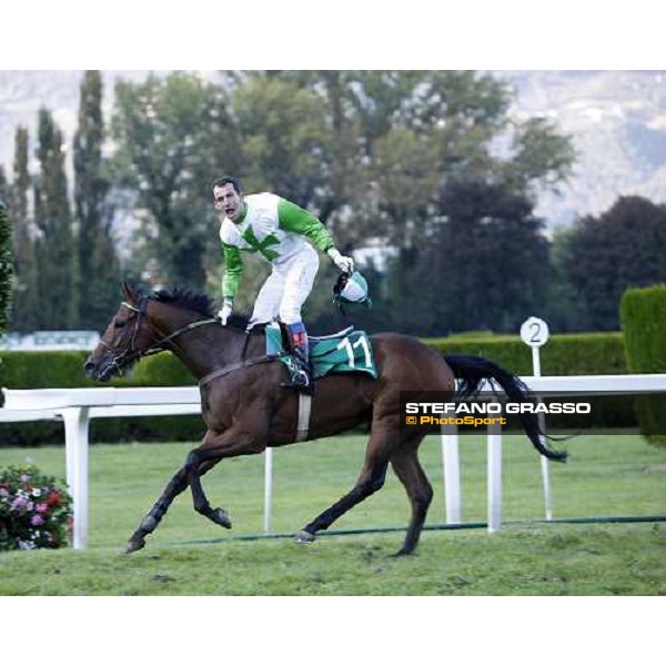 Raffaele Romano on Sharstar wins the 69.¡ Gran Premio Merano Forst Merano, 28th sep. 2008 ph. Stefano Grasso