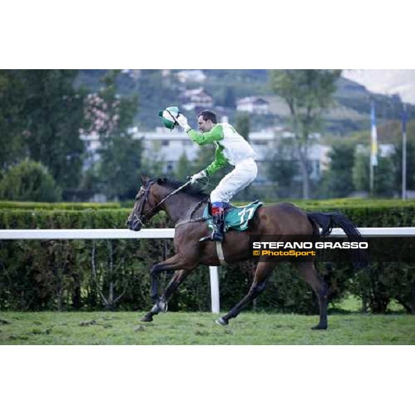 Raffaele Romano on Sharstar wins the 69.¡ Gran Premio Merano Forst Merano, 28th sep. 2008 ph. Stefano Grasso