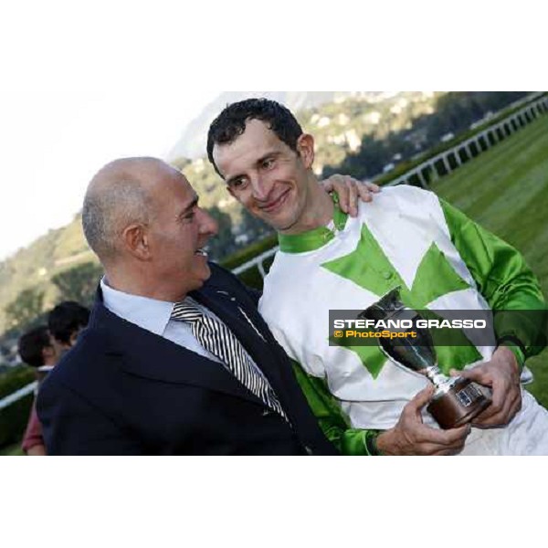 Raffaele Romano with the owner Rodolfo Casieri after winning the 69.¡ Gran Premio Merano Forst Merano, 28th sep. 2008 ph. Stefano Grasso