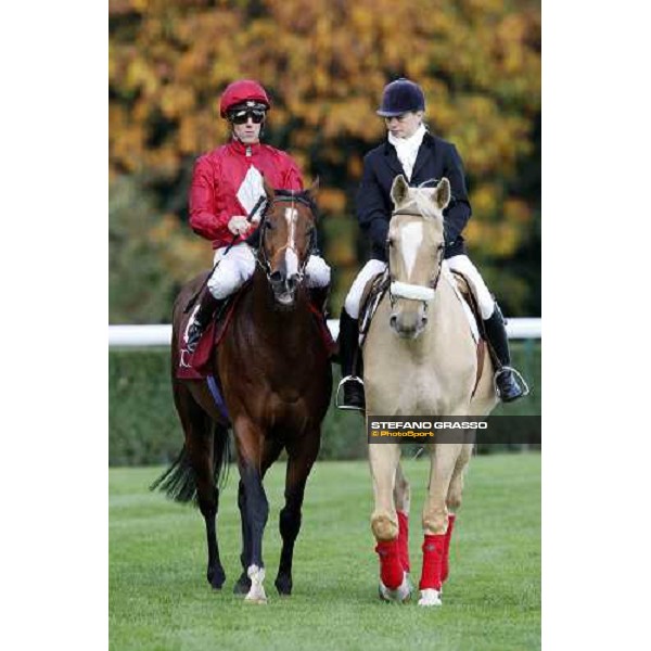 Christophe Soumillon comes back on Paco Boy after winning the Total Prix de la Foret Paris Longchamp, 4th oct. 2008 ph. Stefano Grasso