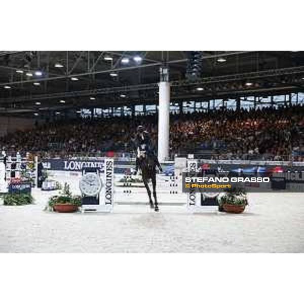Jumping Verona - Grand prix - Leopold Van Asten for Netherlands riding VDL Groep Miss Untouchable - Verona, Fieracavalli, 28 October 2018 - ph.Stefano Grasso/Jumping Verona
