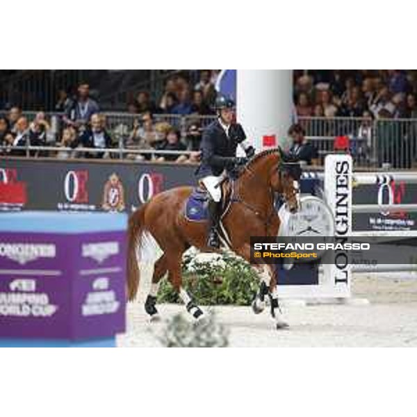 Jumping Verona - Grand prix - Harrie Smolders for Holland riding Emerald N.O.P. - Verona, Fieracavalli, 28 October 2018 - ph.Stefano Grasso/Jumping Verona