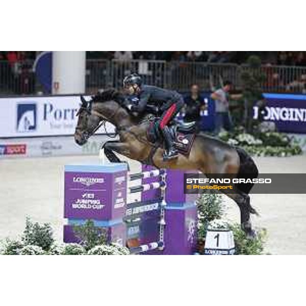 Jumping Verona - Grand prix - Bruno Chimirri of Italy riding Tower Mouche - Verona, Fieracavalli, 28 October 2018 - ph.Stefano Grasso/Jumping Verona