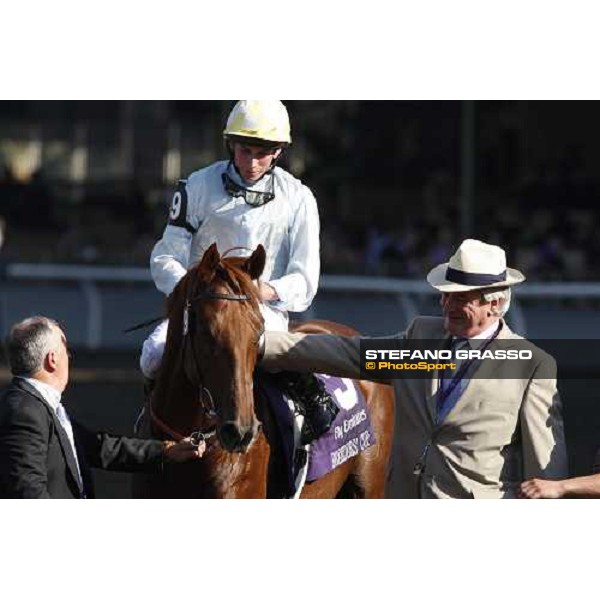 Conduit\'s owner congratulates with the horse and with Ryan Moore after winning the Breeders\' Cup Turf at Santa Anita Los Angeles- Santa Anita, 25th oct. 2008 ph. Stefano Grasso