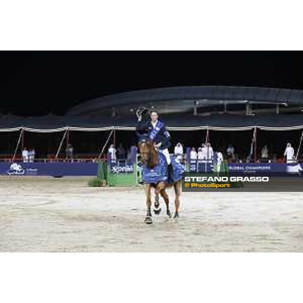 LGCT of Doha - Overall standing Prize giving ceremony - Lap of honour for Ben Maher (GBR) - Doha - Al Shaqab, 10 November 2018 - ph.Stefano Grasso/LGCT