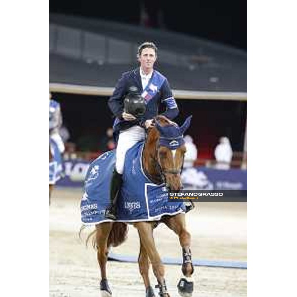 LGCT of Doha - Grand Prix Prize giving ceremony - Lap of honour for Ben Maher (GBR) - Doha - Al Shaqab, 10 November 2018 - ph.Stefano Grasso/LGCT