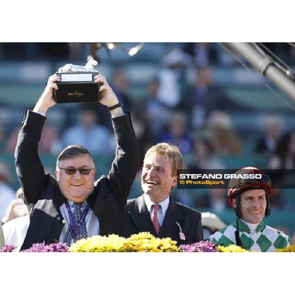 Muhannak\'s connection in triumph after winning the Breeders\' Cup Marathon at Santa Anita Los Angeles- Santa Anita, 25th oct. 2008 ph. Stefano Grasso