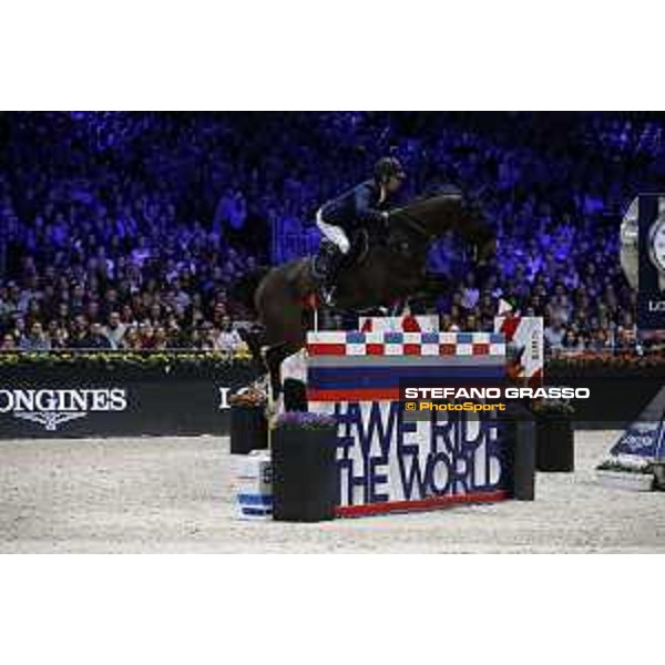 Longines Masters of Paris - Grand Prix - Denis Lynch (IRL) on The Sinner - Paris - , 2 December 2018 - ph.Mario Grassia