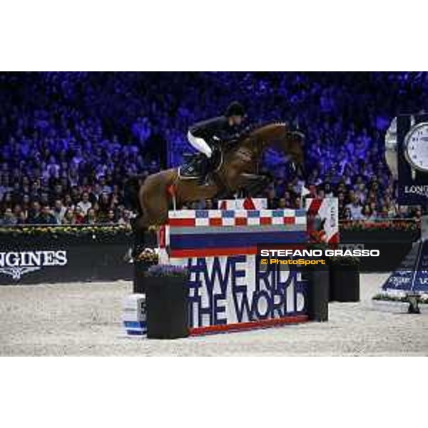 Longines Masters of Paris - Grand Prix - Edwina Tops-Alexander (AUS) on California - Paris - , 2 December 2018 - ph.Mario Grassia