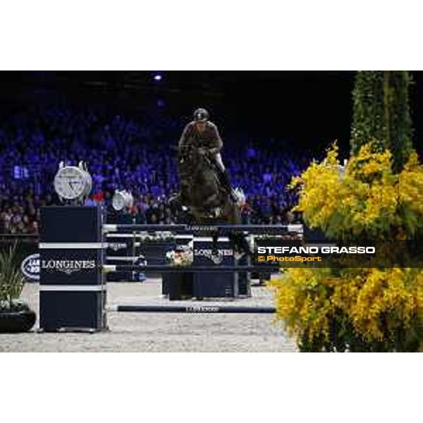 Longines Masters of Paris - Grand Prix - Alberto Zorzi (ITA) on Contanga 3 - Paris - , 2 December 2018 - ph.Mario Grassia
