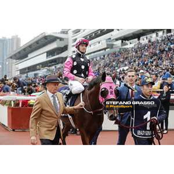 LHKIR 2018 - The Longines Hong Kong Sprint - Zac Purton on Beauty Generation - Hong Kong, Sha Tin Racecourse - 9 December 2018 - ph.Stefano Grasso/Longines