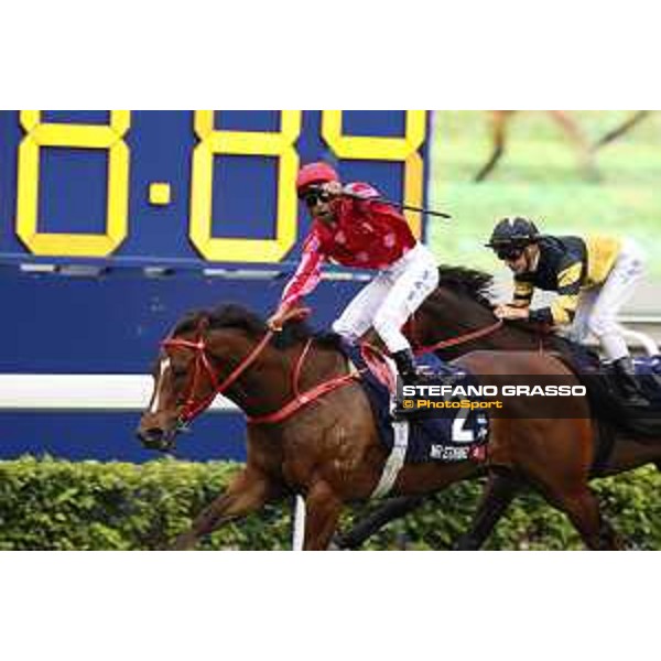 LHKIR 2018 - The Longines Hong Kong Sprint - K Teetan on Mr Stunning - Hong Kong, Sha Tin Racecourse - 9 December 2018 - ph.Stefano Grasso/Longines