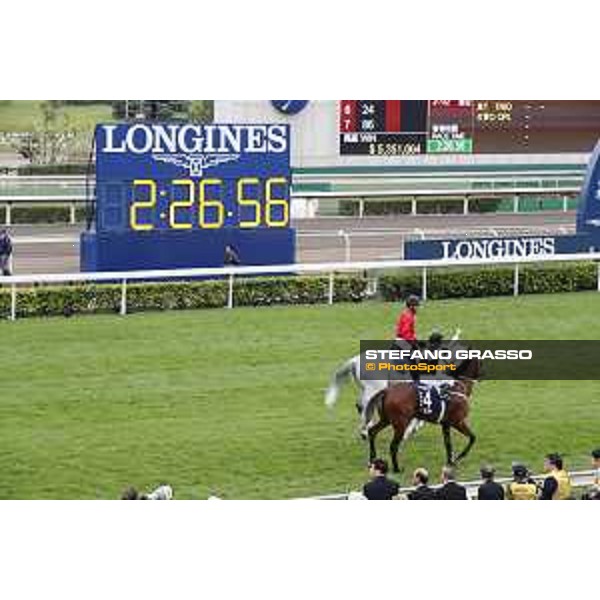 LHKIR 2018 - The Longines Hong Kong Vase - Zac Purton on Exultant - Hong Kong, Sha Tin Racecourse - 9 December 2018 - ph.Stefano Grasso/Longines