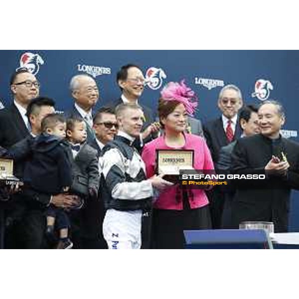 LHKIR 2018 - The Longines Hong Kong Vase - Zac Purton on Exultant - Hong Kong, Sha Tin Racecourse - 9 December 2018 - ph.Stefano Grasso/Longines