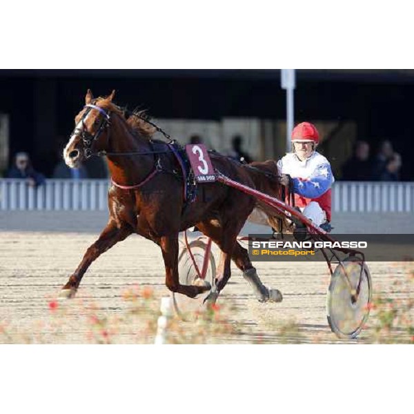 Tjitse Smeding warming up with Quest For Gold before the start of the heat of the Gran Premio U.E.T. Milan, 16th nov. 2008 ph. Stefano Grasso
