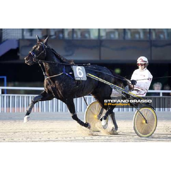 Jean Michel Bazire warming up with Quaro before the start of the heat of Gran Premio U.E.T. Milan, 16th nov. 2008 ph. Stefano Grasso