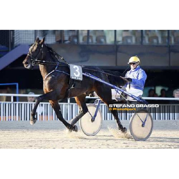 Jean Pierre Dubois warming up with Infinitif during the heat of Gran Premio U.E.T Milan, 16th nov. 2008 ph. Stefano Grasso