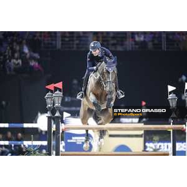 GC Prague Playoffs - Super GP - Lorenzo de Luca (ITA) on Ensor de Litrange XII - Prague, O2 Arena - 15 December 2018 - ph.Stefano Grasso/LGCT
